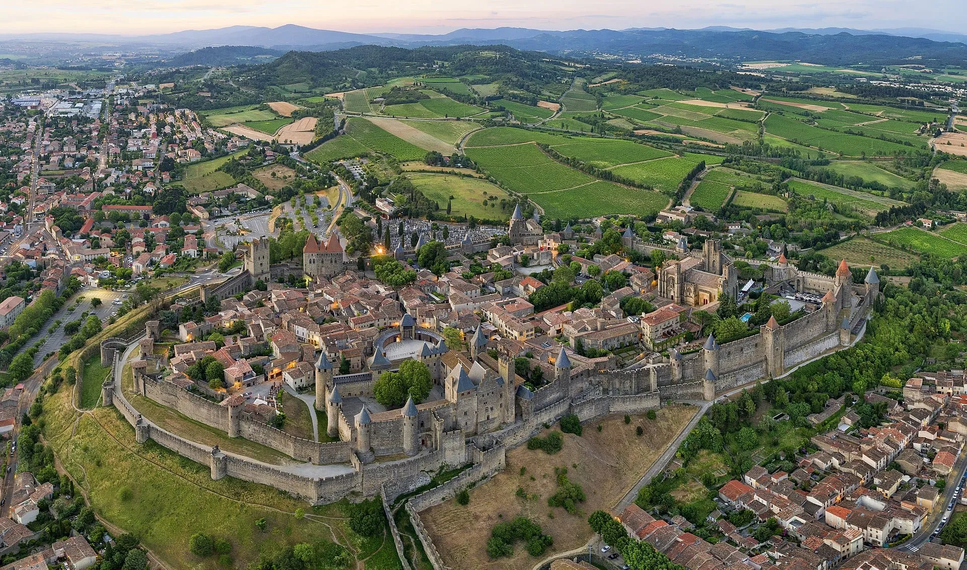 1920px-1_carcassonne_aerial_2016