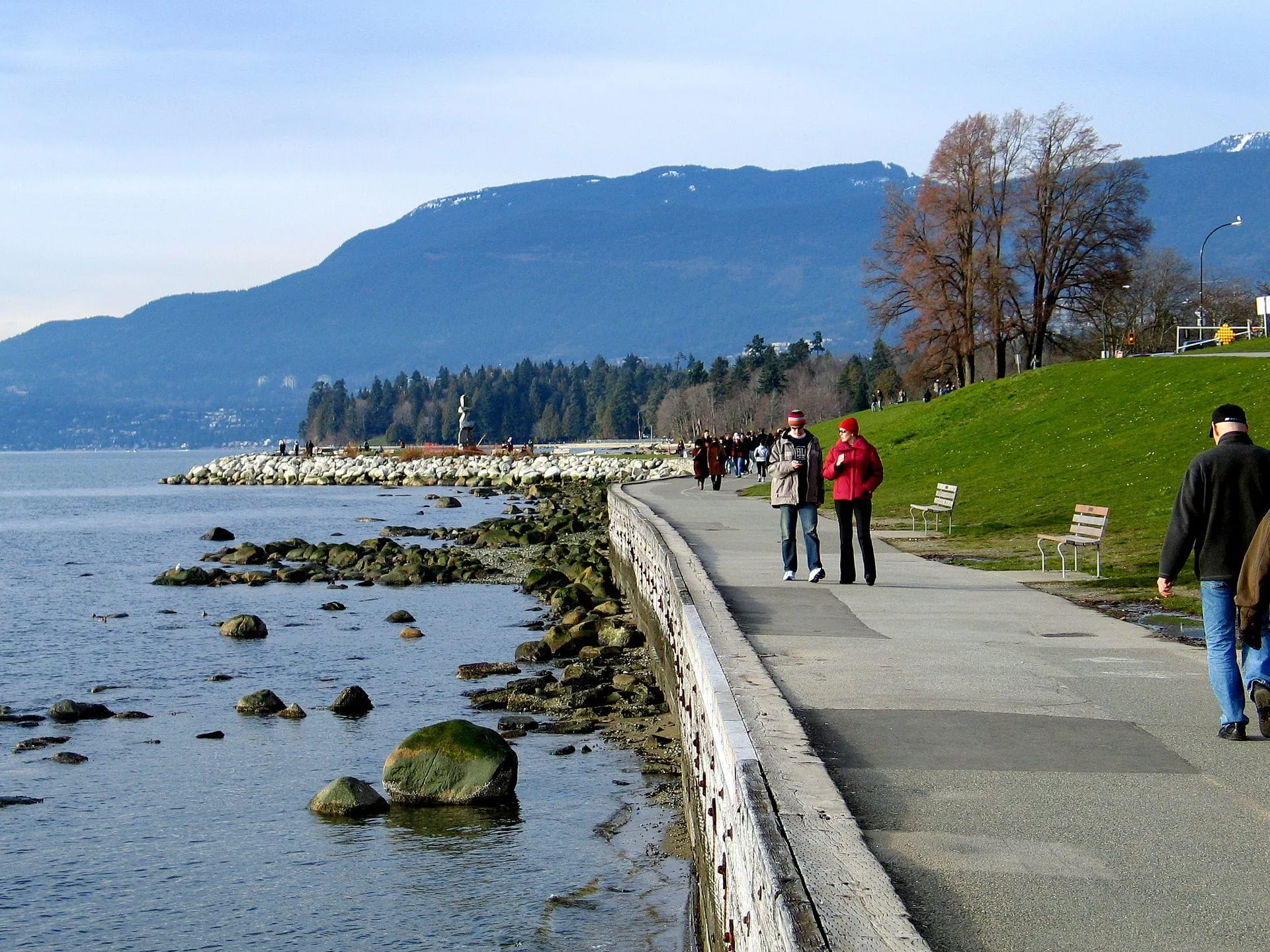Seawall_Vancouver.jpg