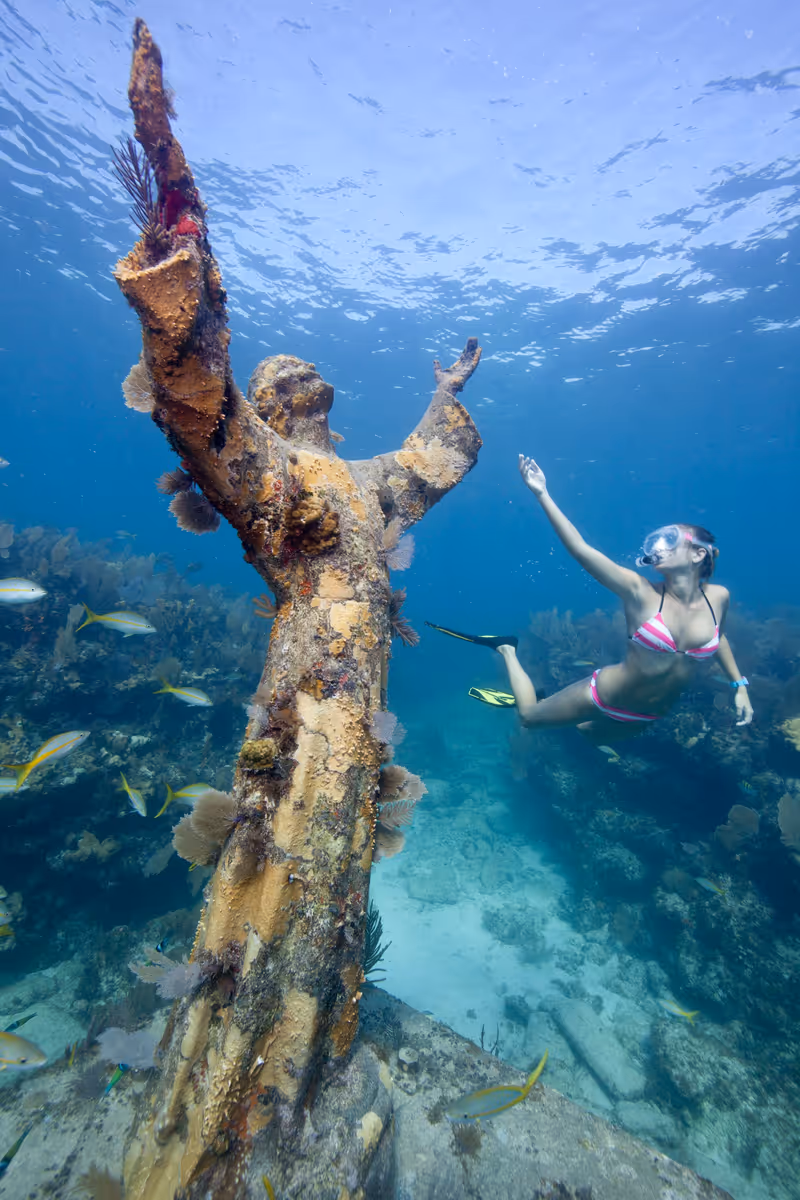 Christ of the Abyss statue